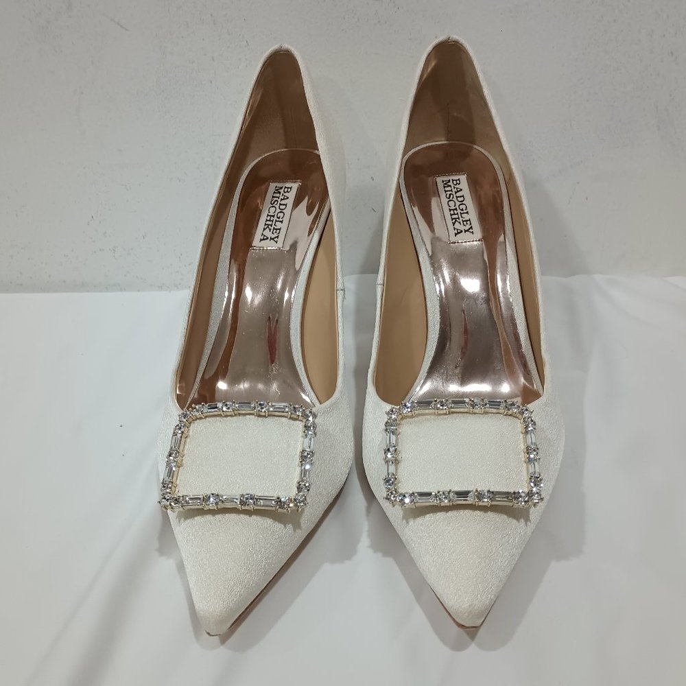 Badgley Mischka Devi Embellished Pointed Toe Pumps Ivory Satin Size 11 LikeNew